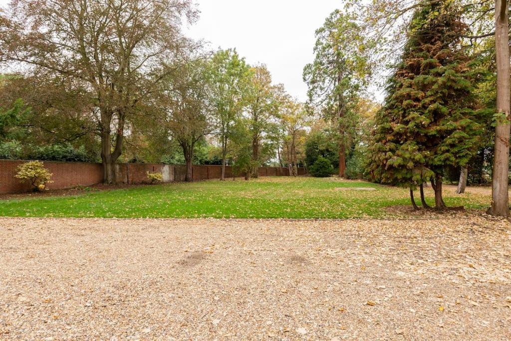 Dorney Windsor Legoland 5 Star Stay For Upto 14 Guests Luaran gambar